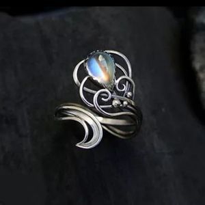 Sterling Silver boho chic moonstone states ring new sz 8 or 9